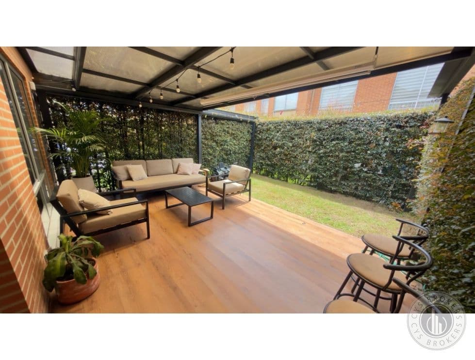 Hermosa casa Huertas de Cajica remodelada - foto 1