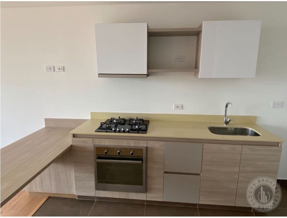Arriendo aparta estudio excelente ubicación - foto 1