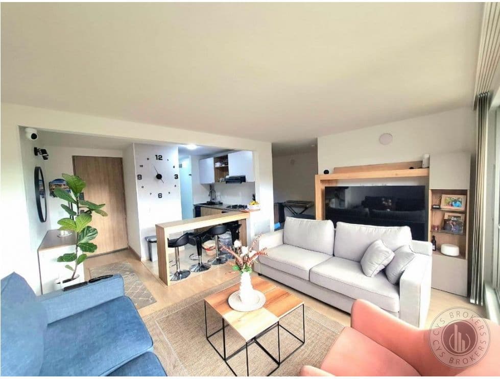 Apartamento de 83 mt, parqueadero y depósito - foto 1